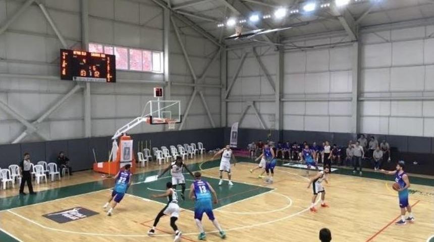 B&uuml;y&uuml;kşehir Basket Rahat Kazandı