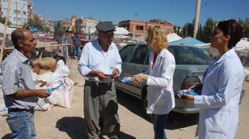 Sağlık Ekipleri Kurban Pazarında Uyarılarda Bulundu