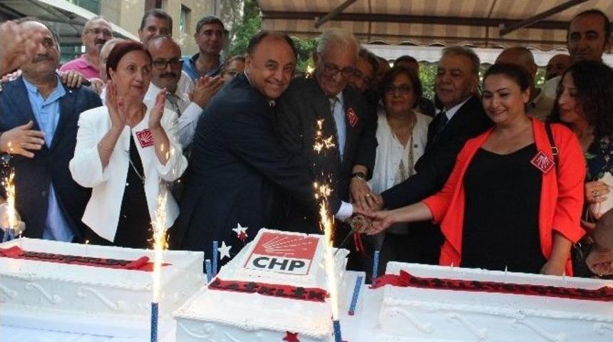 Chp&rsquo;den &Ccedil;ifte Kutlama