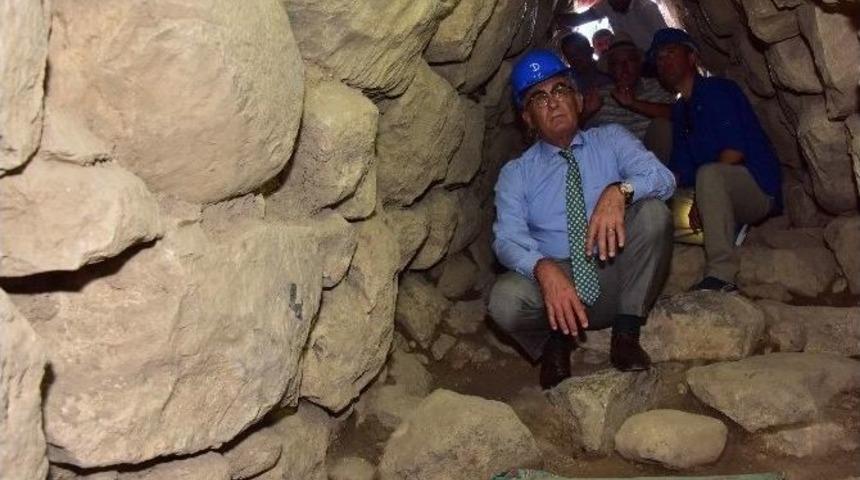 Vezirk&ouml;pr&uuml;&rsquo;n&uuml;n Saklı Tarihi Ortaya &Ccedil;ıktı