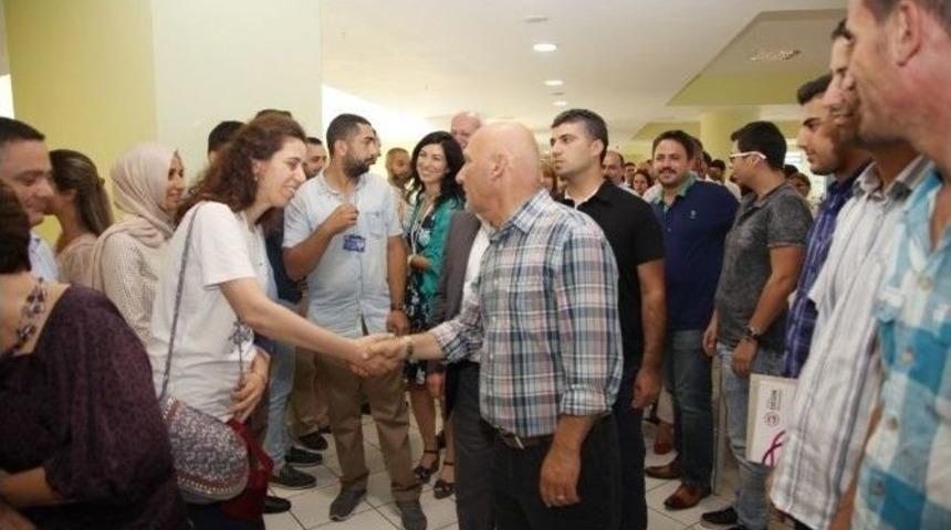 Başkan Altınok &Ouml;z Belediye Personeliyle Bayramlaştı