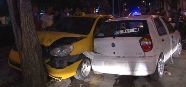 Başkent’te Sıkışmalı Trafik Kazası: 1’i Çocuk, 7 Yaralı