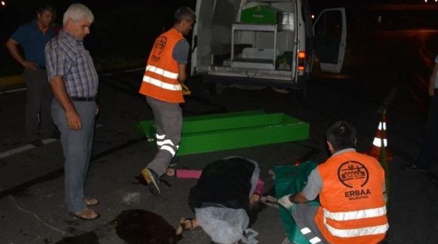 Erbaa&rsquo;da Trafik Kazası: 3 &Ouml;l&uuml;