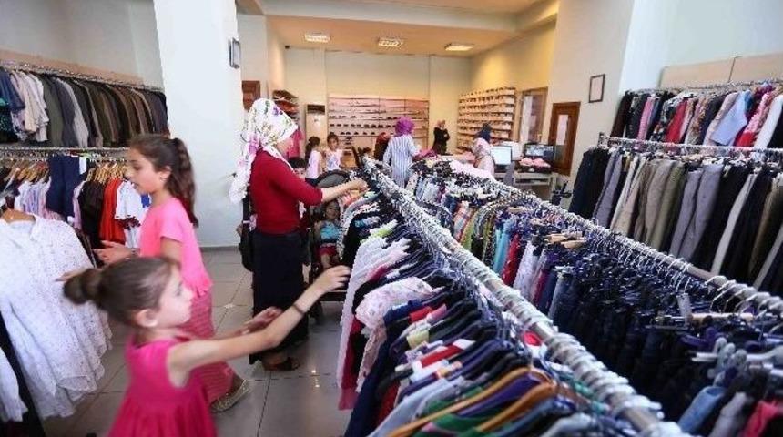 Hayır &Ccedil;arşısı&rsquo;nda &ldquo;kurban Bayramı Heyecanı&rdquo;