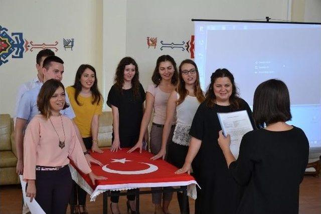 8 Memur Yemin Ederek Görevine Başladı