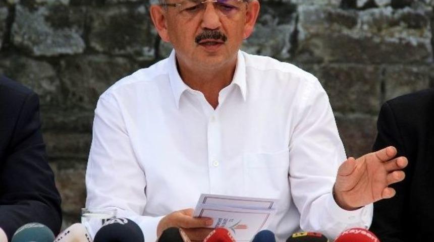 &Ccedil;evre Ve Şehircilik Bakanı &Ouml;zhaseki&rsquo;den &Uuml;&ccedil;&uuml;z Kardeş Benzetmesi: