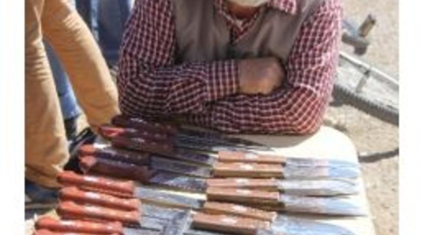 Kurban Bayramı &Ouml;ncesi Bı&ccedil;ak&ccedil;ılara Talep Arttı