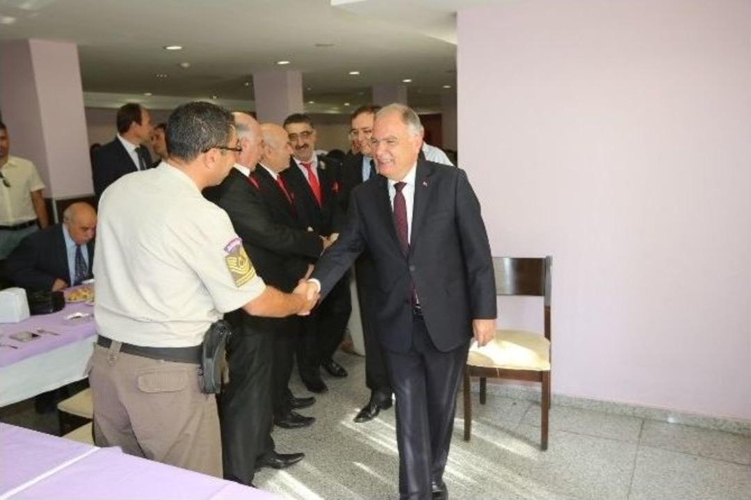 Sel&ccedil;uk&rsquo;ta Kurban Bayramı Kutlaması