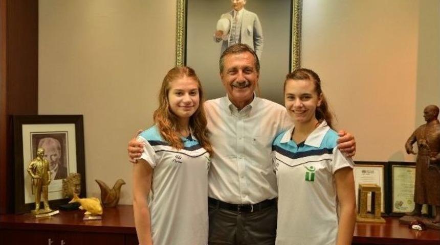 Sporcular Tepebaşı&rsquo;nı Peru&rsquo;da Temsil Edecek