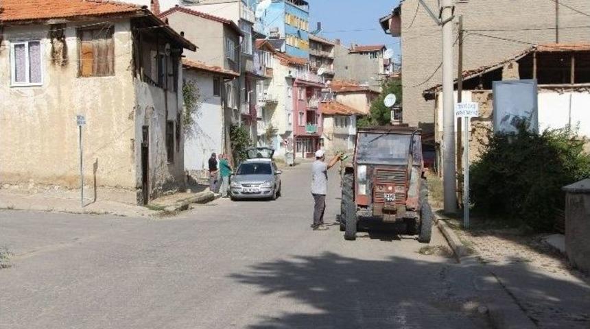 Hisarcık Belediyesi&rsquo;nden Bayram Temizliği