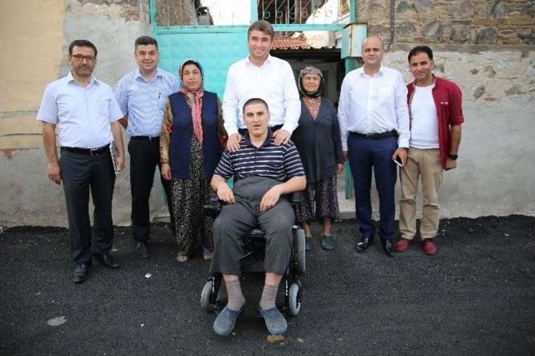 Engelli Adem Develi&rsquo;ye Bayram Hediyesi