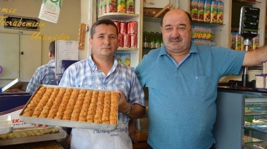 Glikoz Şurubu Kullanılan Baklavayı Nasıl Anlarız?