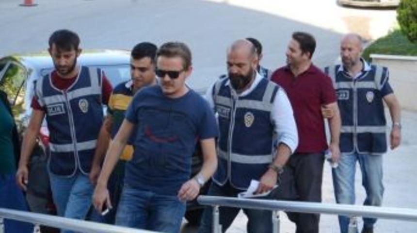 Karaman&rsquo;daki Fet&ouml; Operasyonuna 1 &Ouml;ğretmen Tutuklama