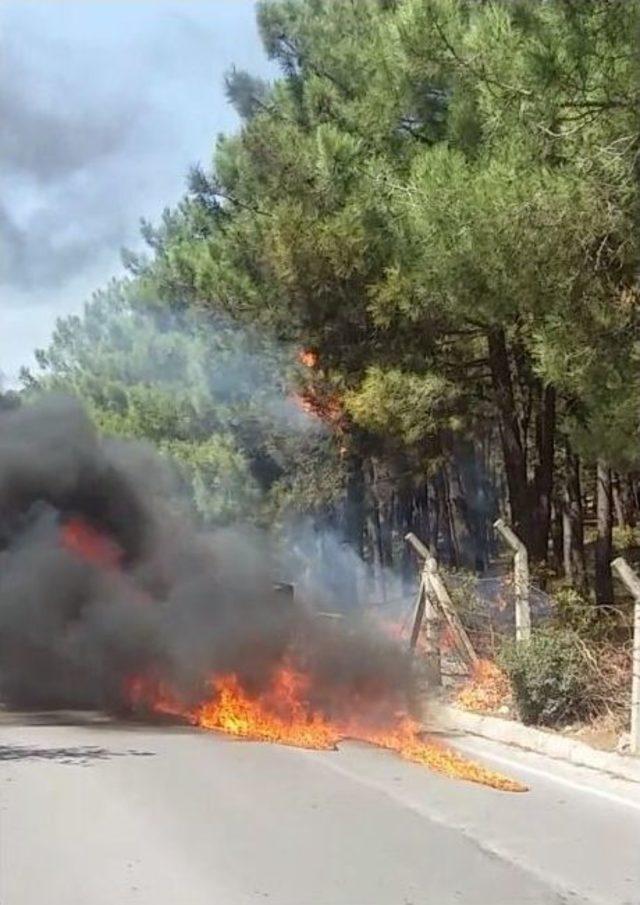 (özel Haber) Seyir Halindeki Otomobil Alev Aldı