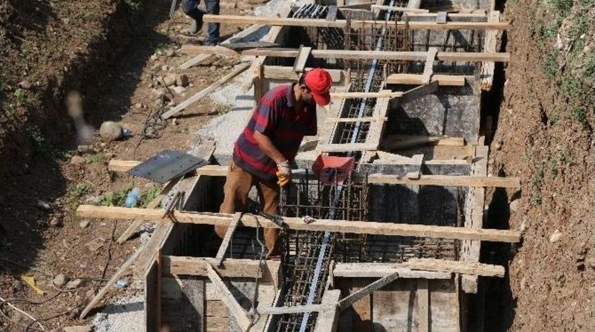 Başiskele&rsquo;de Modern Kapalı Pazar Alanının &Ccedil;alışmaları S&uuml;r&uuml;yor