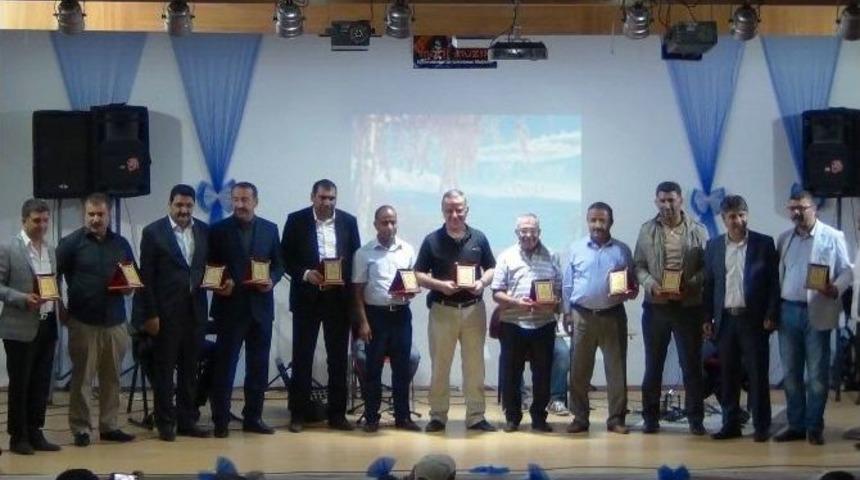 Ercişli Şair G&ouml;kmen Sakin Yeni Şiir Kitabını Tanıttı