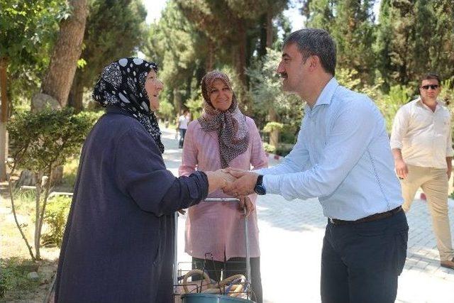 Tekerlekli Sandalye Hizmeti Kurban Bayramında Da Hizmette