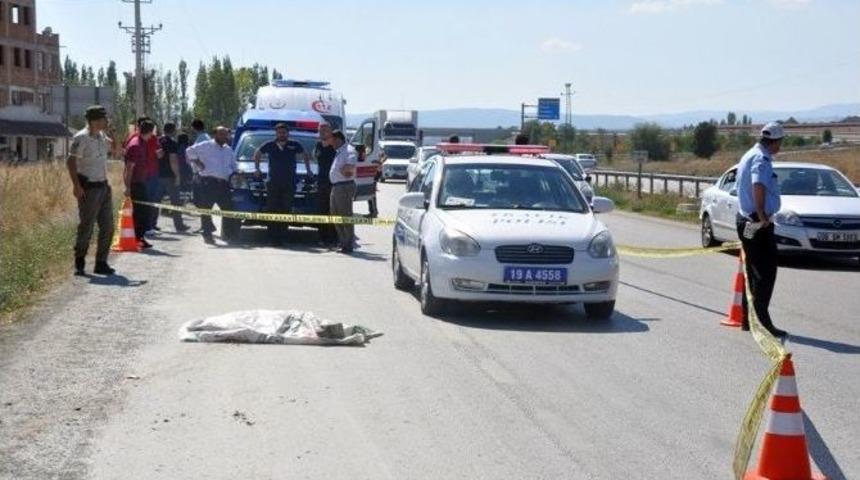 Trakt&ouml;r&uuml;n Altında Kalan &Ccedil;ocuk Hayatını Kaybetti