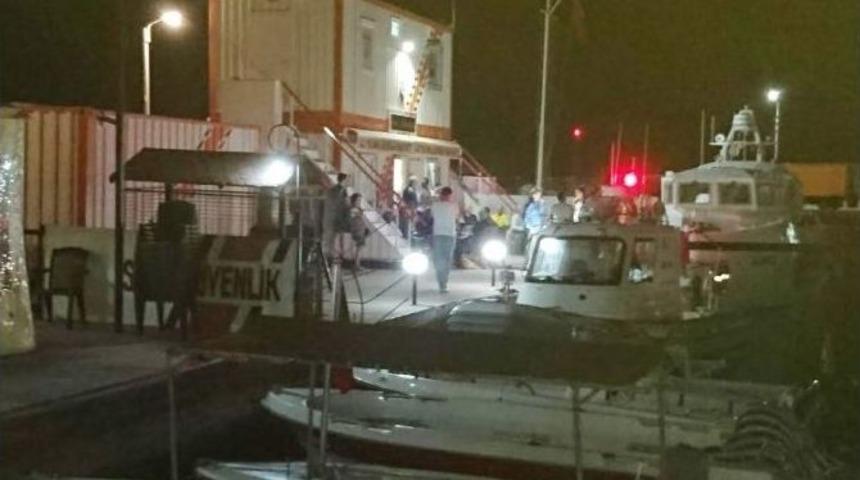 S&uuml;rat Teknesi Kazasında Balık&ccedil;ılar &Ouml;l&uuml;mden D&ouml;nd&uuml;