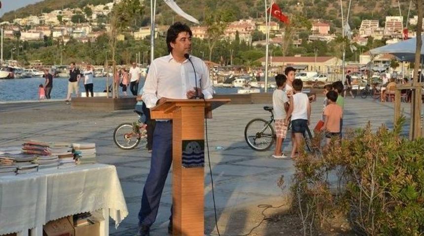 Edebiyatseverler Yeni Fo&ccedil;a 1. Kitap G&uuml;n&uuml;&rsquo;nde Buluştu