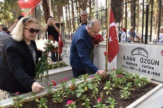 Mersin Şehitliği’nde Bayram Ziyareti