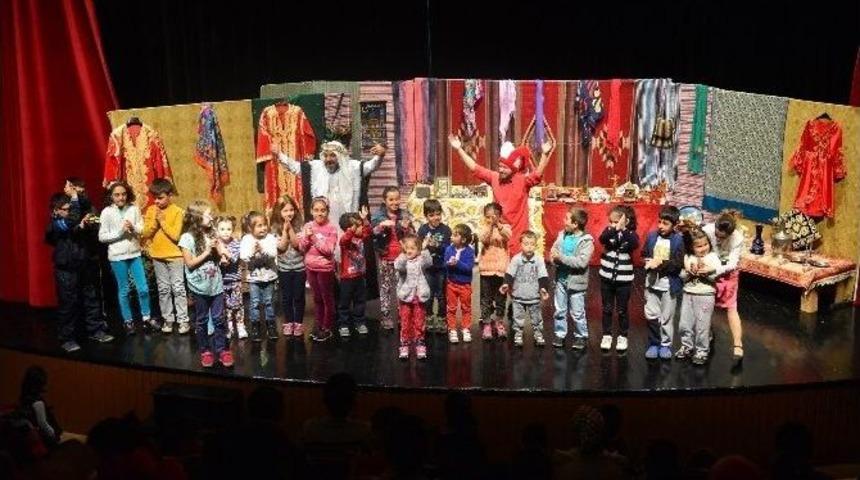 Yıldırımlı &Ccedil;ocuklar Tiyatro Ve Masala Doyacak