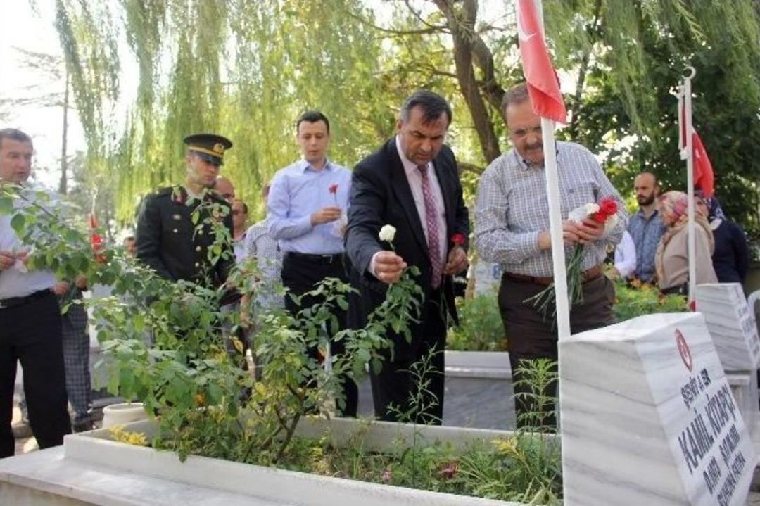 Bafra&rsquo;da Şehitler Dualarla Anıldı