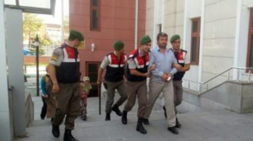 Bıçakla 1 Kişiyi Öldüren, 6 Kişiyi Yaralayan Zanlı Adliyeye Sevk Edildi