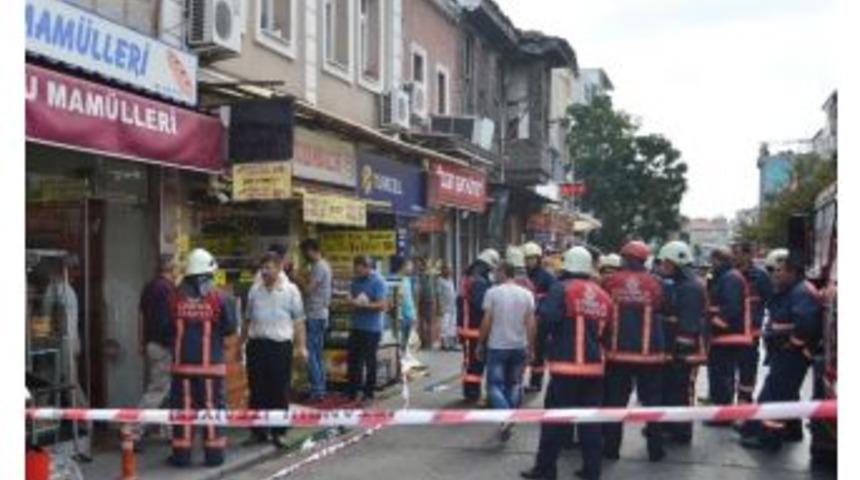 Fatih&rsquo;te Tatlıcı D&uuml;kkanında G&ouml;&ccedil;&uuml;k