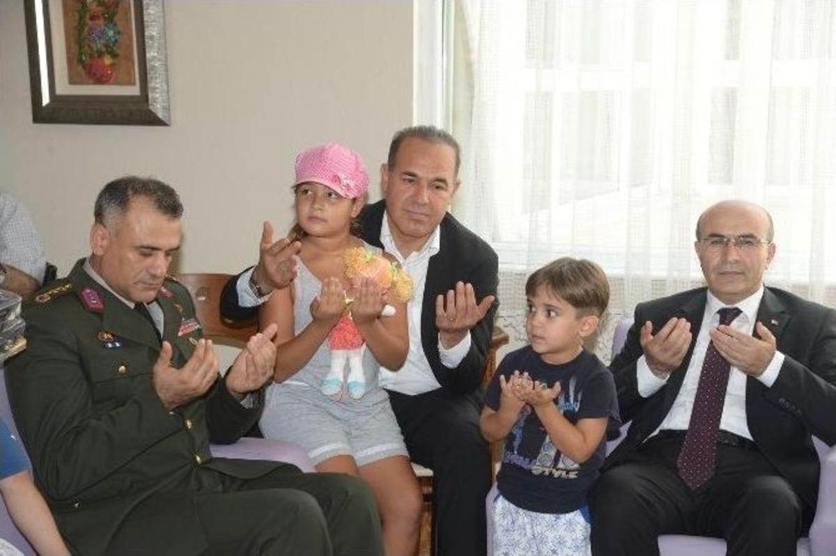 S&ouml;zl&uuml;: &ldquo;acılar Azalsın, K&uuml;sl&uuml;kler Bitsin, Kalplerimiz Huzur Dolsun&rdquo;