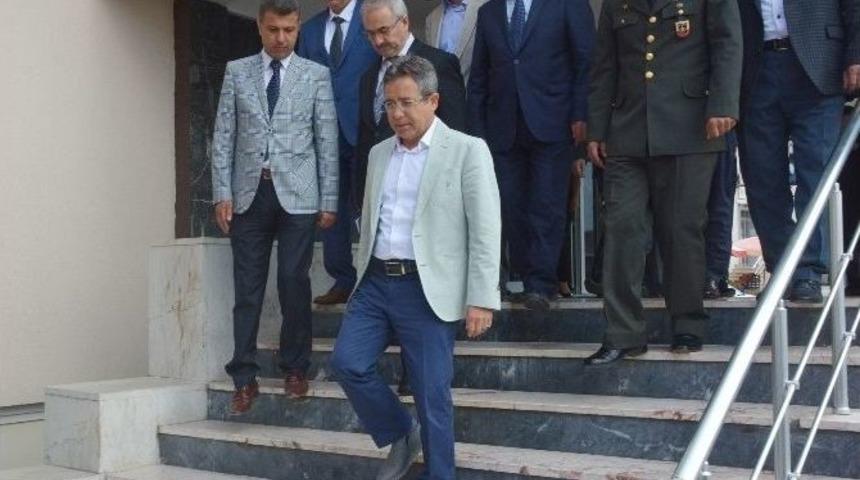 Vali Cirit Sinop&rsquo;a Veda Etti