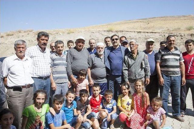 Ahlat Belediyesi İhtiyaç Sahiplerini Unutmadı