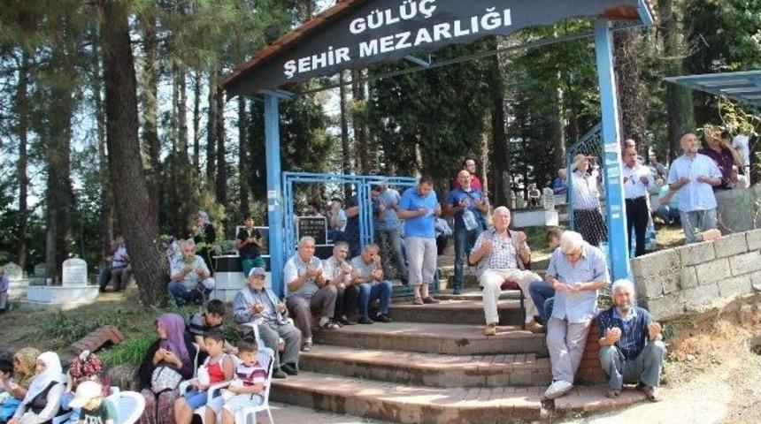 Gülüç Belediyesi’nden Mezarlıklarda Mevlid Programı