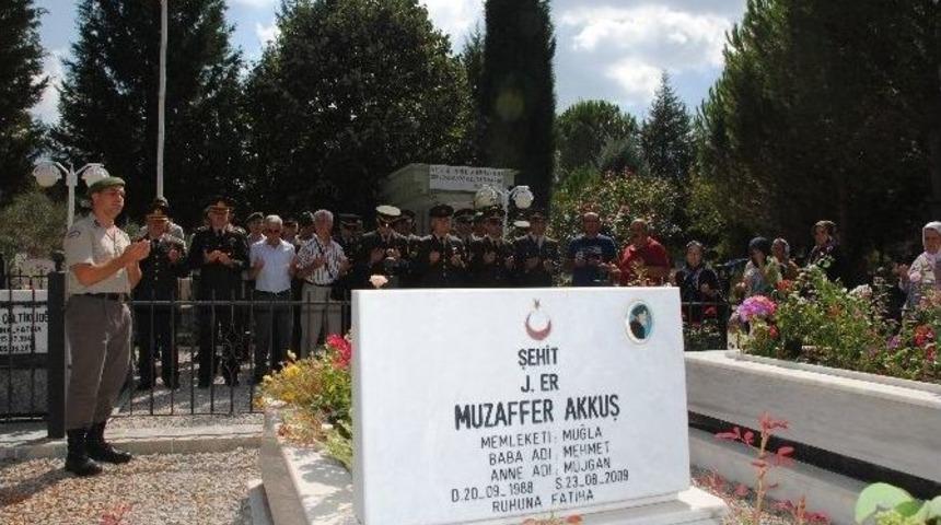 Jandarma&rsquo;dan Şehitliklere Ziyaret