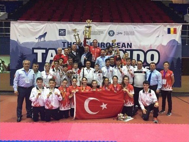 Avrupa Yıldızlar Taekwondo Şampiyonası’na Türkiye Damgası