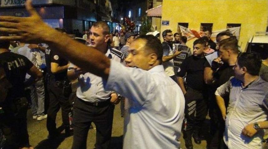 Bayram Alışverişinde Sinirlenen Şahıs &rsquo;can Bombayım&rsquo; Diye Bağırdı