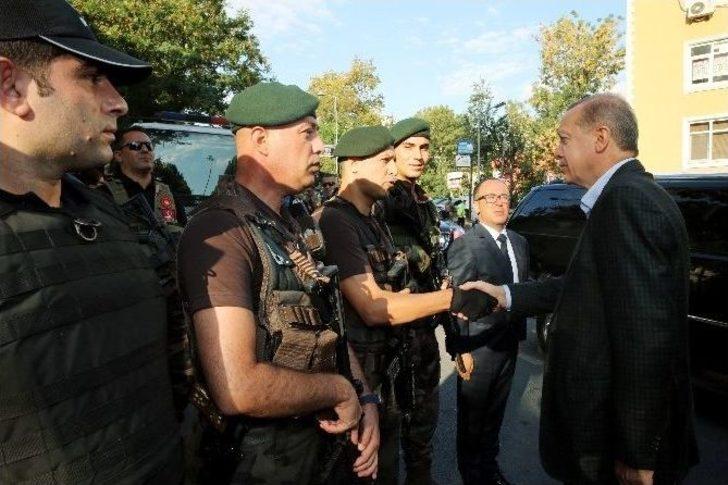 Cumhurbaşkanı Erdoğan Polis Merkezini Ziyaret Etti G5