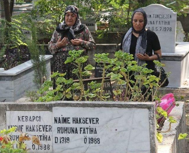 Kurban Bayramı’nda Mezarlıklar Doldu Taştı