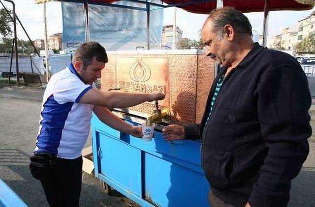 İstanbullular Sultangazi Kurban Satış Ve Kesim Merkezi’ne Akın Etti