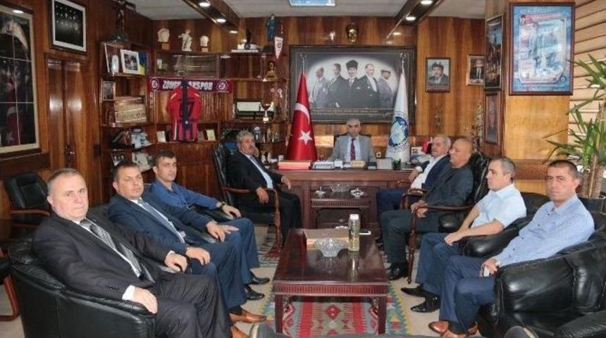 Gmis Y&ouml;netimi Bayramlaştı