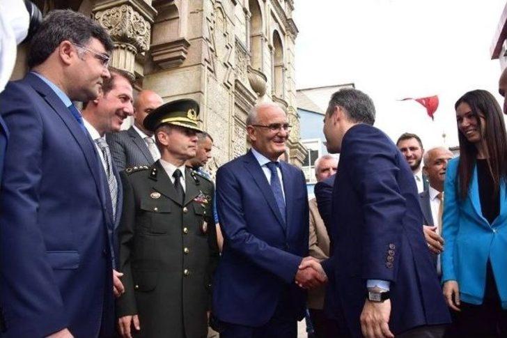 Büyükşehir’de Devlet-millet Bayramlaştı G4