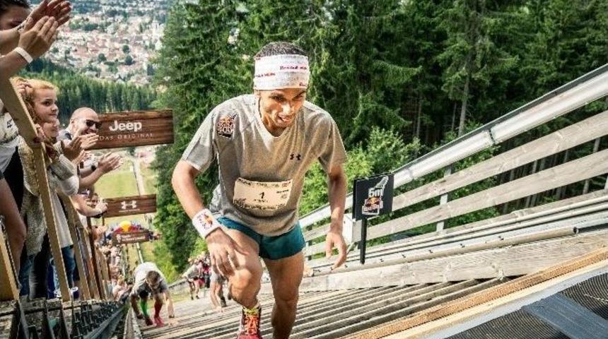 Ahmet Arslan, D&uuml;nya &Uuml;&ccedil;&uuml;nc&uuml;s&uuml; Oldu