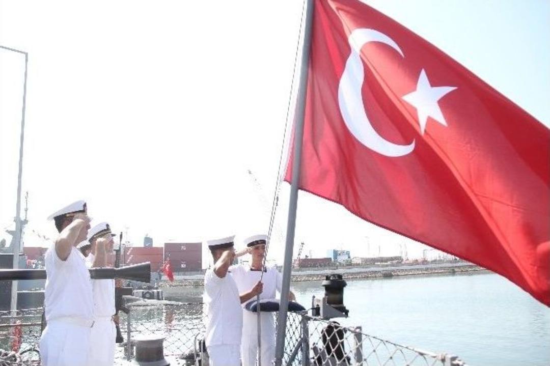 (&ouml;zel Haber) Deniz Kuvvetleri&rsquo;nin En Hızlı H&uuml;cumbotu Tcg Bora&rsquo;da Bayramlaşma