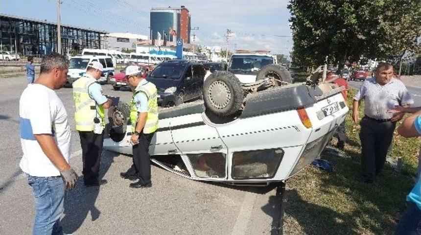 Otomobil Takla Attı: 1 Yaralı