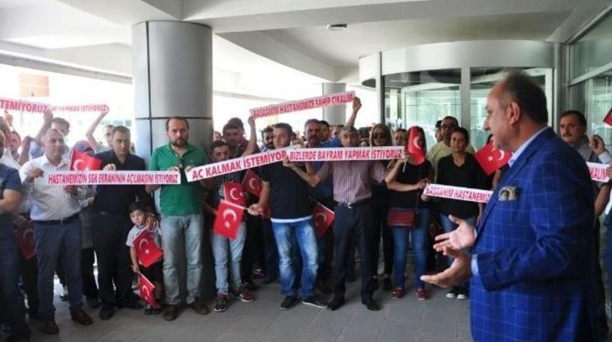 &Ouml;zel Hastane &Ccedil;alışanları, Başkan Tahsin Babaş&rsquo;tan Yardım İstedi