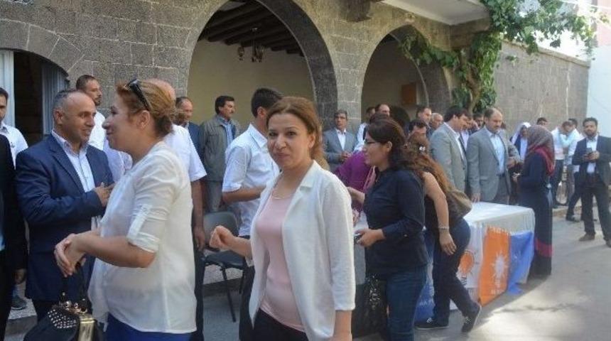 Siverek İl&ccedil;esinde Ak Parti İl&ccedil;e Teşkilatında Bayramlaşma