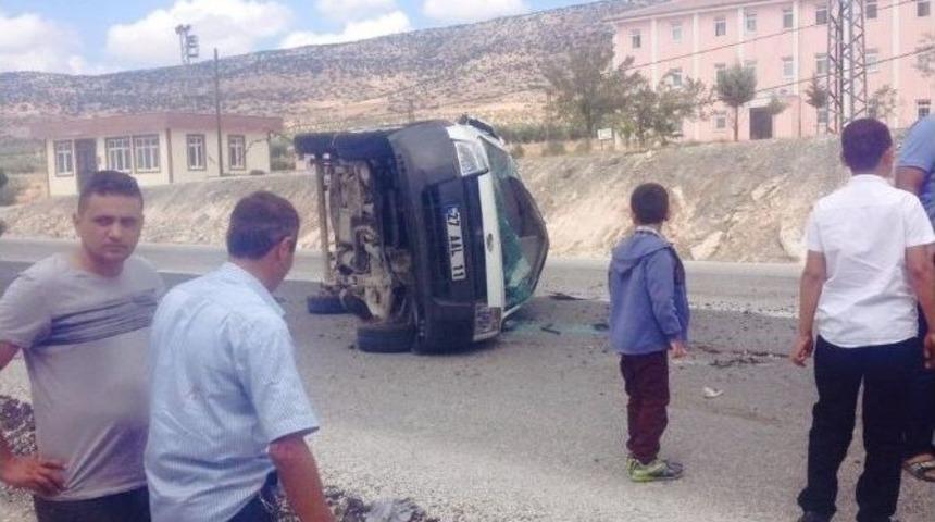 Kilis&rsquo;te Ara&ccedil; Devrildi: 7 Yaralı