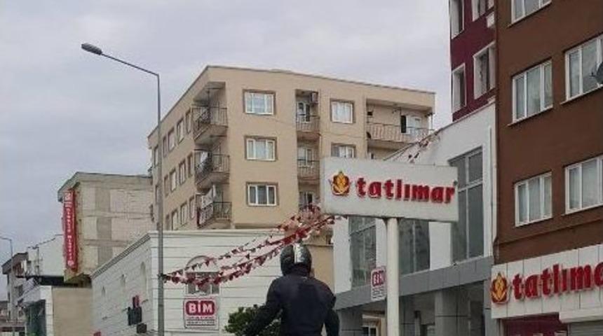 Motor S&uuml;r&uuml;c&uuml;s&uuml;nden Tehlikeli Yolculuk