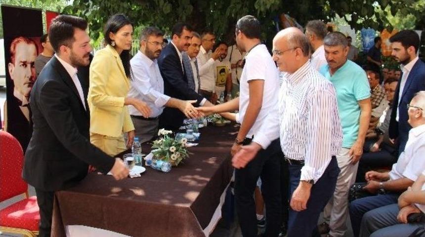 Aydın Ak Parti&rsquo;den Bayramda Birlik Ve Beraberlik &Ccedil;ağrısı