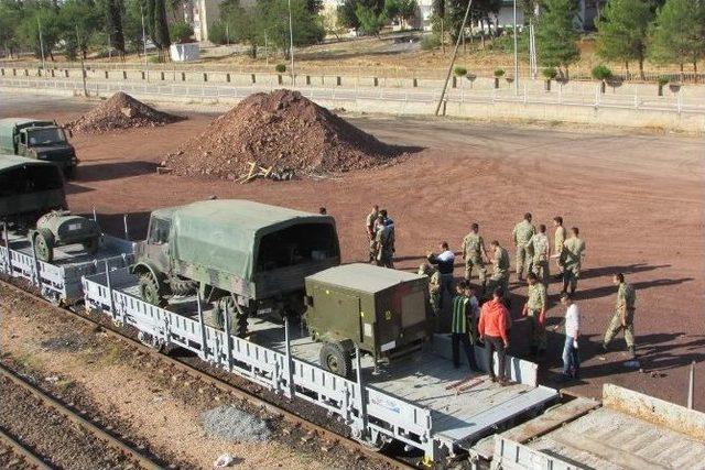 İstanbul’dan Gelen Askeri Sevkiyat İslahiye’ye Ulaştı